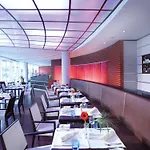 Hotel By Ihg