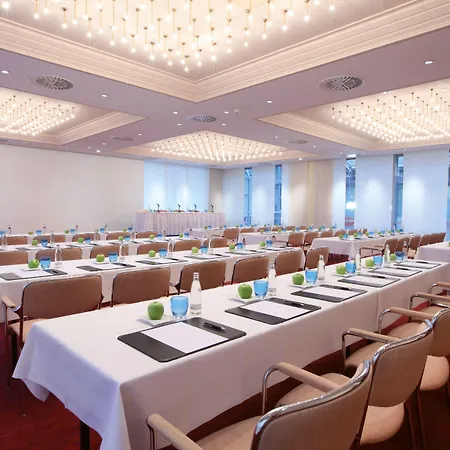 By Ihg Hotel 4*