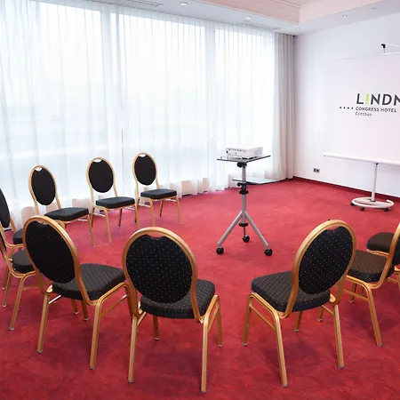 By Ihg