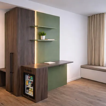 By Ihg Cottbus