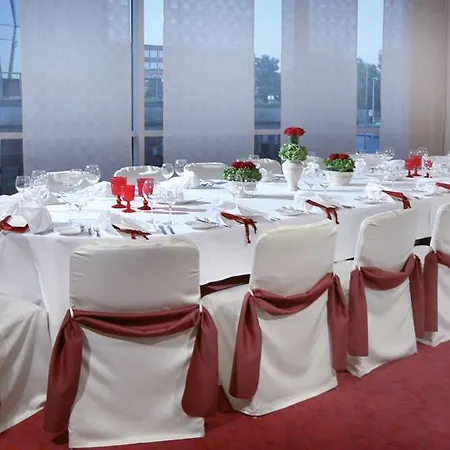 By Ihg コットブス