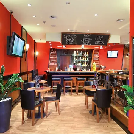 Hotel By Ihg