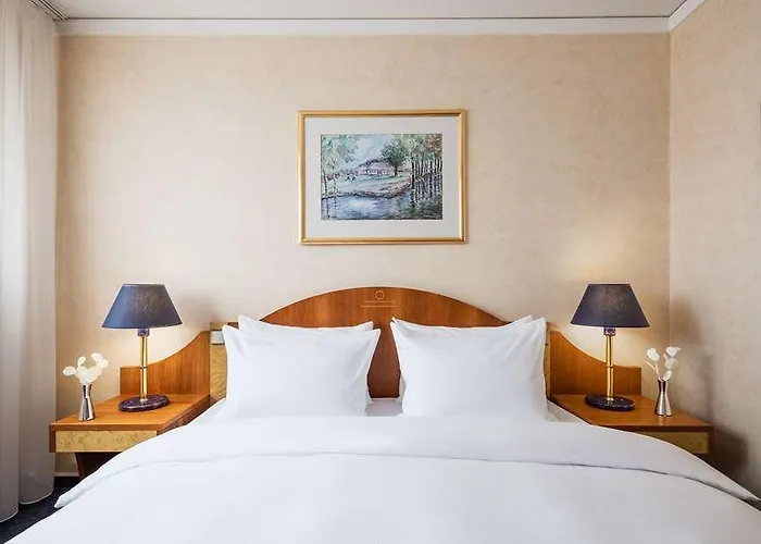 By Ihg 4* Chociebuż