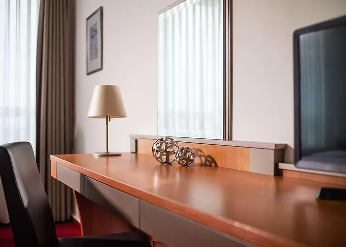 By Ihg Hotel Chociebuż