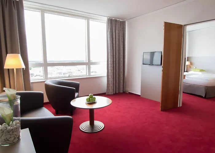 By Ihg 4* Chociebuż